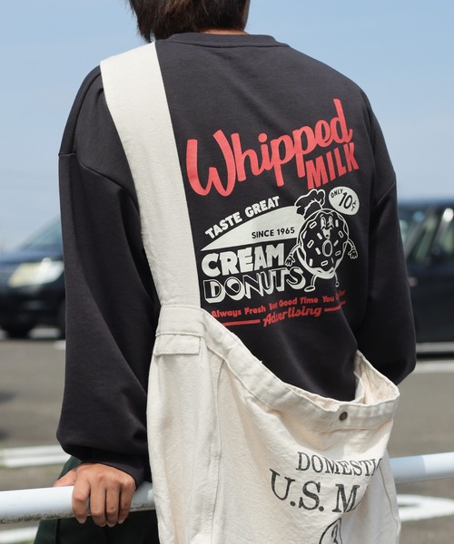 POWER TO THE PEOPLE(パワートゥーザピープル)の「【Power To The People/パワー・トゥ・ザ・ピープル】「CREAM DONUTS/クリームドーナツ」 ワンポイントロゴ刺繍&バックイラストデザイン スウェット(スウェット・レディース・ヘザーグレー/チャコールグレー/ブラック・M/L/XL)」の20枚目の写真