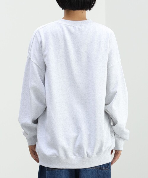 BEAMS HEART(ビームスハート)の「BEAMS HEART / アニマル クルーネック スウェット(ユニセックス)(スウェット・メンズ・レッド系その他7/ライトグレー・SMALL/MEDIUM/LARGE)」の9枚目の写真