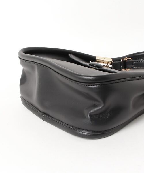 Olu.（オルドット）の「サークルハンドル2wayバッグ（ショルダーバッグ・レディース・ベージュ/ブラック・FREE）」の17枚目の写真