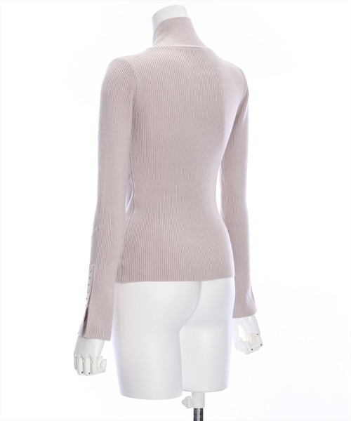 clear（クリア）の「ネックパールリボンリブニットトップス（ニット/セーター・レディース・アイボリー/ブラック/ピンクベージュ/グレイッシュベージュ・F）」の7枚目の写真