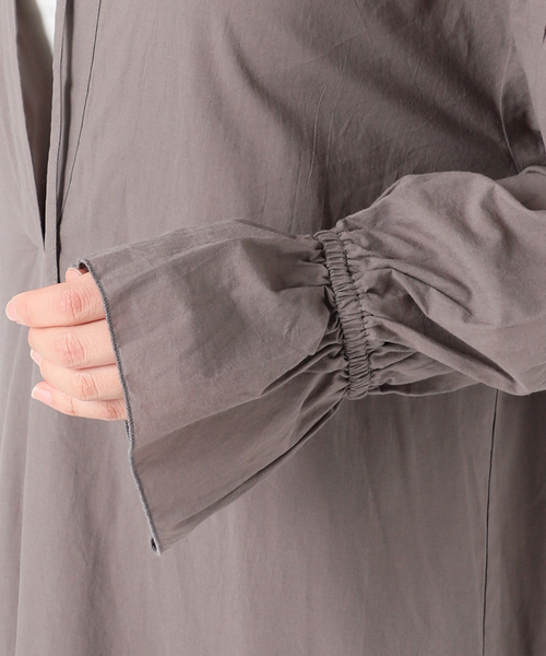 COMMRE（コムル）の「【COMMRE / コムル】コットン裾ボリュームワンピース（ワンピース・レディース・ブラック/チャコールグレー・FREE）」の16枚目の写真