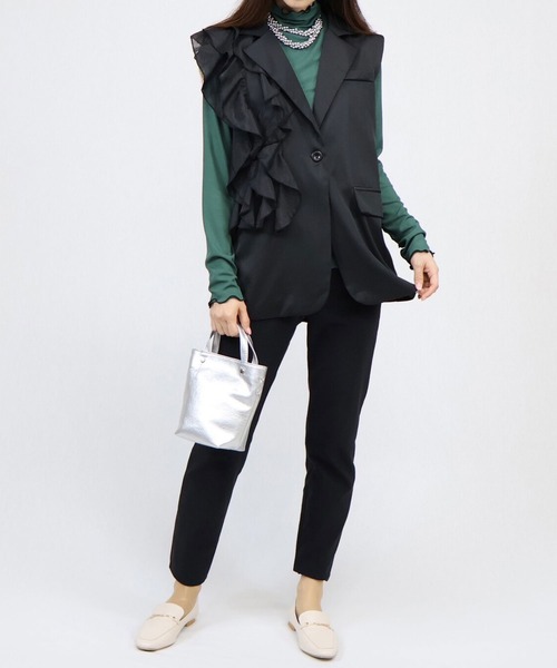 ANOTHER S（アナザーエス）の「アシンメトリーフリルジレー（スーツベスト・レディース・ブラック・FREE）」の12枚目の写真