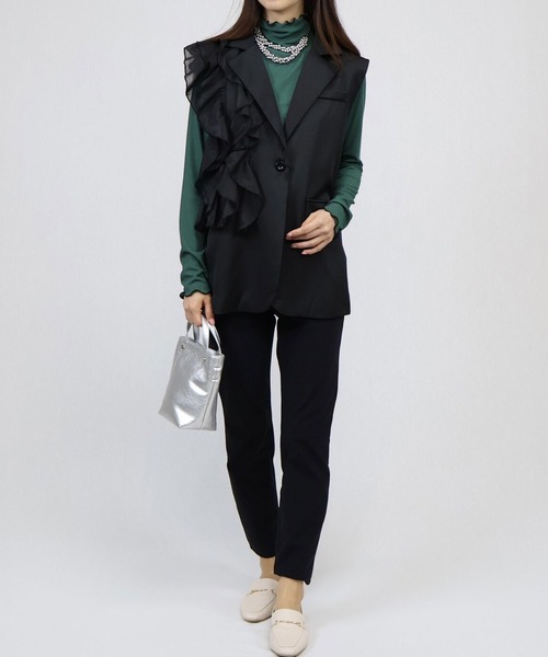 ANOTHER S（アナザーエス）の「アシンメトリーフリルジレー（スーツベスト・レディース・ブラック・FREE）」の13枚目の写真