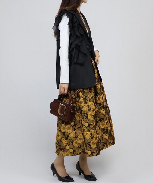 ANOTHER S（アナザーエス）の「アシンメトリーフリルジレー（スーツベスト・レディース・ブラック・FREE）」の5枚目の写真