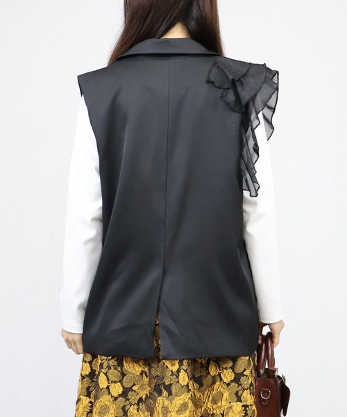 ANOTHER S（アナザーエス）の「アシンメトリーフリルジレー（スーツベスト・レディース・ブラック・FREE）」の9枚目の写真