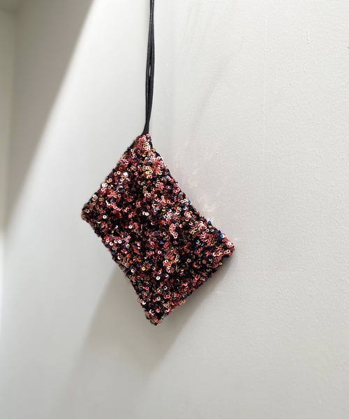 NOISE MAKER（ノイズメーカー）の「スパンコールドローストリングミニバッグ（ショルダーバッグ・レディース・レッド/マルチ・FREE）」の11枚目の写真