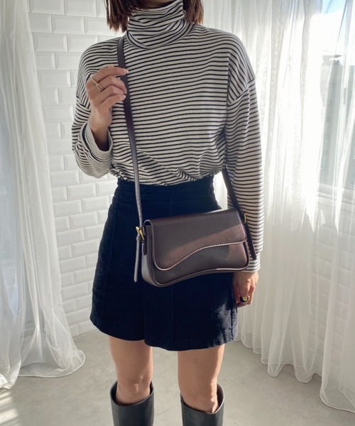 wears(ウェアーズ)の「2WAYPUフラップミニショルダーバッグ(ショルダーバッグ・レディース・シルバー/ダークブラウン/アイボリー/ブラック・FREE)」の15枚目の写真