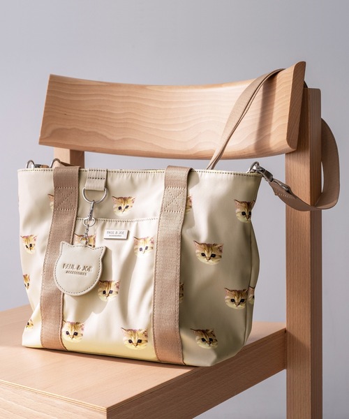 PAUL & JOE ACCESSOIRES(ポールアンドジョーアクセソワ)の「PAUL & JOE ACCESSOIRES (ポール&ジョーアクセソワ)トートバッグ A4サイズ対応 PJA-B966 ヌネット総柄(トートバッグ・レディース・ネイビー/ベージュ/ピンク・FREE)」の2枚目の写真