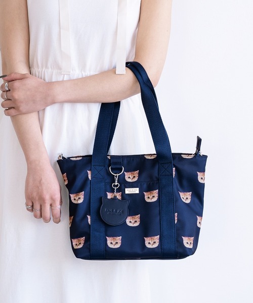 PAUL & JOE ACCESSOIRES(ポールアンドジョーアクセソワ)の「PAUL & JOE ACCESSOIRES (ポール&ジョーアクセソワ)トートバッグ A4サイズ対応 PJA-B966 ヌネット総柄(トートバッグ・レディース・ネイビー/ベージュ/ピンク・FREE)」の3枚目の写真