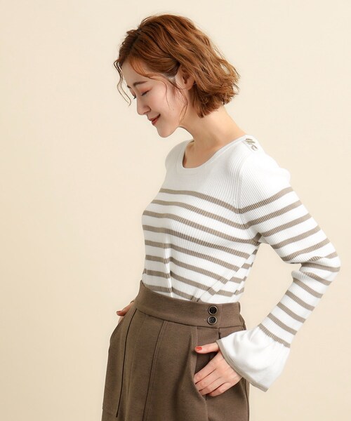 grove（グローブ）の「◆【美人百花2月号掲載】コーデのアクセントに♪ボーダーニットプルオーバー（ニット/セーター・レディース・ベージュ系1/ブラック系1/ネイビー系1・02/03/04/01/05）」の22枚目の写真