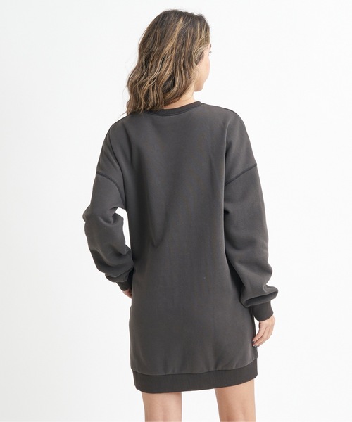 ROXY(ロキシー)の「JIVY DRESS/ロキシードロップショルダーリラックスシルエットスウェットワンピース(ワンピース・レディース・ブラック/グレー/グリーン・MEDIUM/SMALL/LARGE)」の5枚目の写真