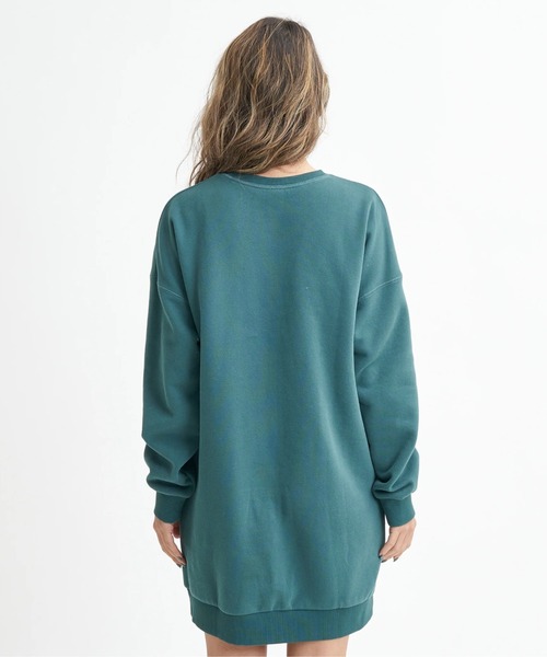 ROXY(ロキシー)の「JIVY DRESS/ロキシードロップショルダーリラックスシルエットスウェットワンピース(ワンピース・レディース・ブラック/グレー/グリーン・MEDIUM/SMALL/LARGE)」の12枚目の写真