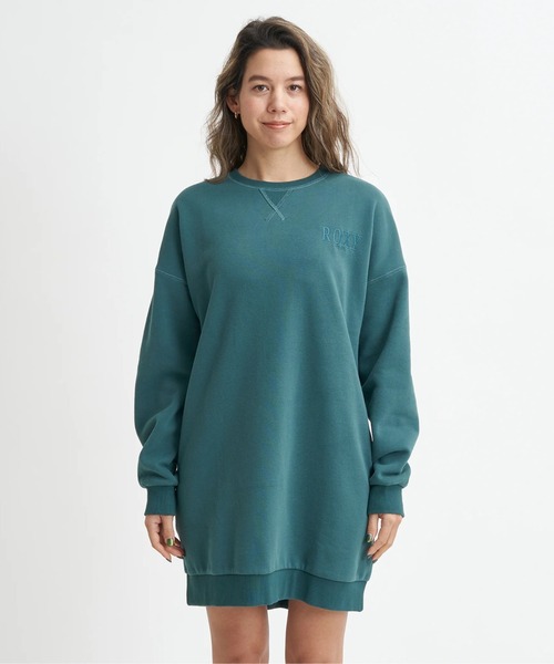 ROXY(ロキシー)の「JIVY DRESS/ロキシードロップショルダーリラックスシルエットスウェットワンピース(ワンピース・レディース・ブラック/グレー/グリーン・MEDIUM/SMALL/LARGE)」の13枚目の写真