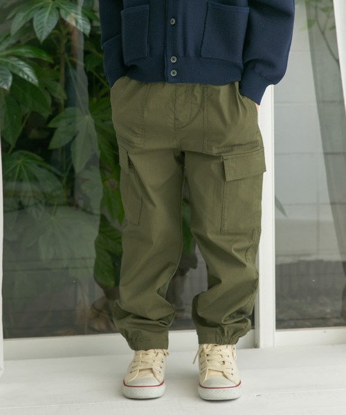 URBAN RESEARCH DOORS（アーバンリサーチドアーズ）の「カーゴパンツ(KIDS)（カーゴパンツ・キッズ・カーキ/ネイビー・105/135/120）」の4枚目の写真