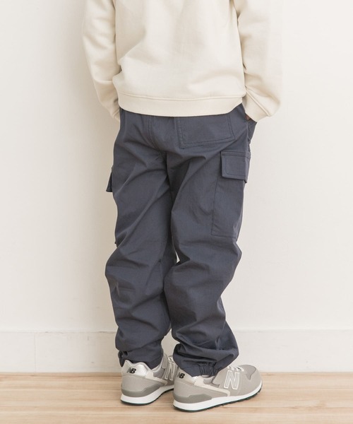 URBAN RESEARCH DOORS（アーバンリサーチドアーズ）の「カーゴパンツ(KIDS)（カーゴパンツ・キッズ・カーキ/ネイビー・105/135/120）」の20枚目の写真