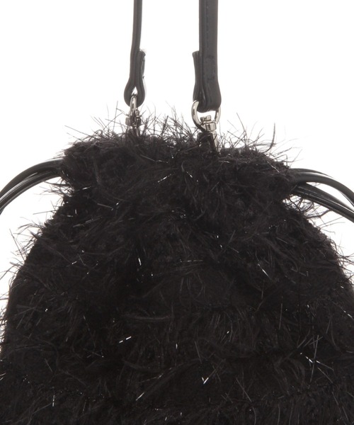 LAKOLE(ラコレ)の「2WAYショルダーシャギー巾着 / 995564(ショルダーバッグ・レディース・グレー/ブラック/ブルー/アイボリー・FREE)」の17枚目の写真