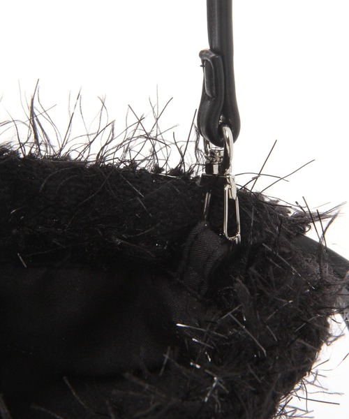 LAKOLE(ラコレ)の「2WAYショルダーシャギー巾着 / 995564(ショルダーバッグ・レディース・グレー/ブラック/ブルー/アイボリー・FREE)」の18枚目の写真