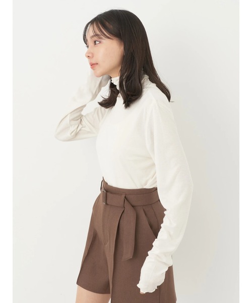 earth music&ecology(アースミュージックアンドエコロジー)の「シアータートルネックプルオーバー(Tシャツ/カットソー・レディース・ミント/ブラック/アイボリー/ベージュ・S/M)」の6枚目の写真