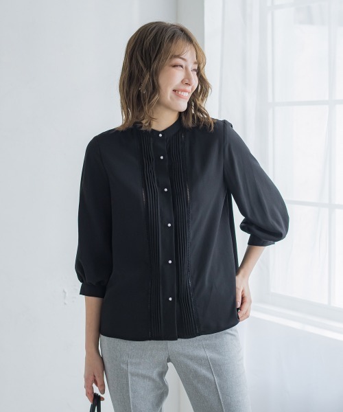 ketty(ケティ)の「パールボタンジョーゼットタックブラウス ≪手洗い可能≫(シャツ/ブラウス・レディース・ベージュ/オフホワイト/ブルー/ブラック・M)」の12枚目の写真