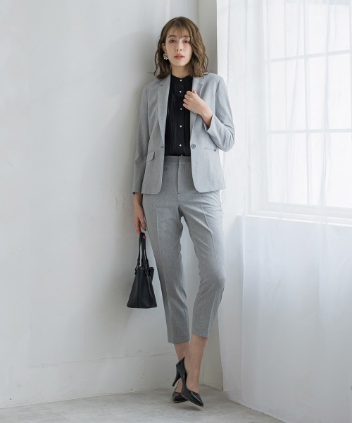 ketty(ケティ)の「パールボタンジョーゼットタックブラウス ≪手洗い可能≫(シャツ/ブラウス・レディース・ベージュ/オフホワイト/ブルー/ブラック・M)」の6枚目の写真