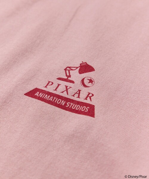 FREAK'S STORE（フリークスストア）の「限定展開/PIXAR ピクサー/別注 ビッグシルエット バックプリント クルーネックTシャツ（Tシャツ/カットソー・メンズ・グレー/ホワイト/ブラック/ピンク・LARGE/MEDIUM/SMALL）」の8枚目の写真