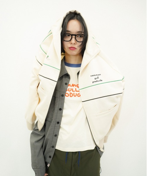 common gull products 休日のトラックジャケット セール】休日のトラックジャケット（ジャージ）｜common gull