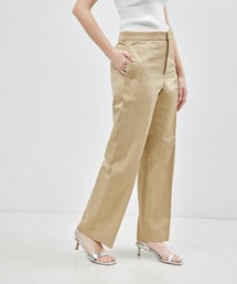 サイドタックストレートパンツ【メディア掲載】