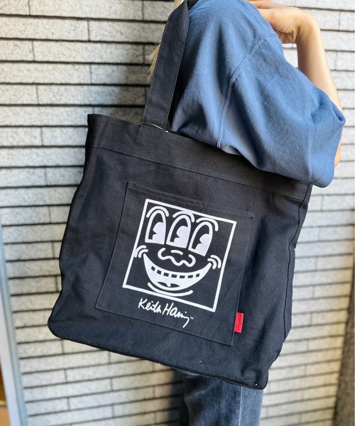 Keith Haring(キース・ヘリング)の「Keith Haring/ / コットンキャンバストート /(トートバッグ・メンズ・ホワイト系その他/ブラック系その他4/ブラック系その他2/ホワイト系その他6/ブラック系その他/ホワイト系その他2/ブラック系その他3/ホワイト系その他4/ブラック系その他5/ホワイト系その他3・ONESIZE)」の10枚目の写真