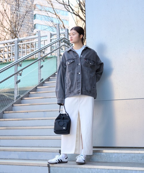 Levi's(リーバイス)の「Levi's/リーバイス バケットバッグ ブラック(ハンドバッグ・レディース・ブラック・OS)」の14枚目の写真