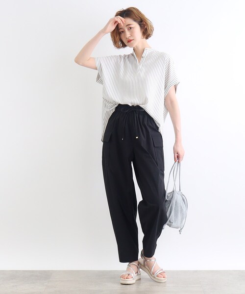 grove（グローブ）の「◆【イージーケア・接触冷感】ストライプシャツブラウス（シャツ/ブラウス・レディース・サックスブルー系2/ライトイエロー系3/ネイビー系2/ホワイト系3/ホワイト系その他3・03/02/01/04/05）」の9枚目の写真