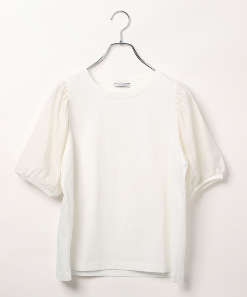 BAYFLOW（ベイフロー）の「[シアーな袖が旬]パフスリーブＴシャツ（Tシャツ/カットソー・レディース・オフホワイト/レッド/ブラック・FREE）」の13枚目の写真