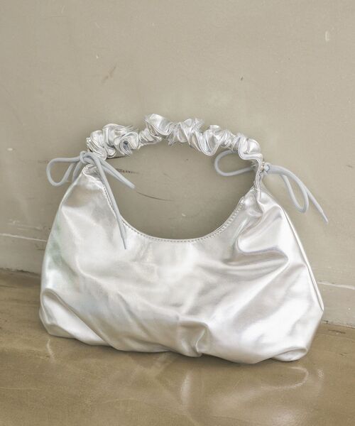 RETRO GIRL（レトロガール）の「フリルハンドルミニバッグ（ショルダーバッグ・レディース・シルバー/ブラック/オレンジ・ONE SIZE）」の6枚目の写真