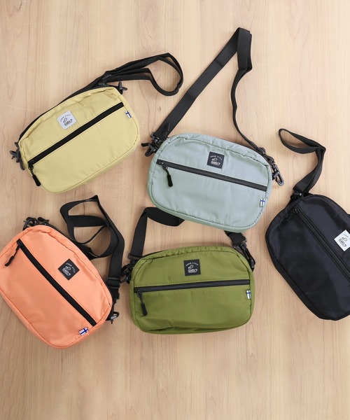 sankyo shokai（サンキョウショウカイ）の「[KAKSI] ショルダーバッグ 軽量 折りたたみ トート付き（ショルダーバッグ・レディース・サーモンピンク/ライトグレー/ライトベージュ/ブラック/カーキ・FREE）」の21枚目の写真