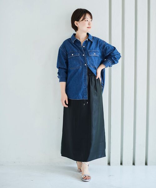 le.coeur blanc（ルクールブラン）の「ソフトグリッターナロースカート（スカート・レディース・ブラック/モカ/オフホワイト・38）」の4枚目の写真