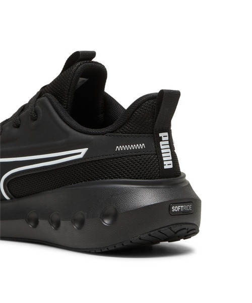 PUMA(プーマ)の「PUMA プーマ ユニセックス ソフトライド カーソン ランニングシューズ(スニーカー・メンズ・ブラック/ブラック×ピンク/カーキ/オフホワイト/ブラック系その他/レッド・22.5cm/23.5cm/24.5cm/25.5cm/22.0cm/24.0cm/25.0cm/26.0cm/27.0cm/28.0cm/29.0cm/26.5cm/27.5cm/28.5cm/29.5cm/30.0cm/23.0cm)」の16枚目の写真