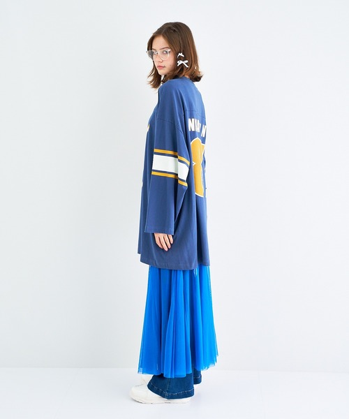 ANNA SUI NYC（アナ スイ エヌ ワイ シー）の「ビッグAプリントゲームシャツ（Tシャツ/カットソー・レディース・ワイン/ブルー/ブラック・FREE）」の4枚目の写真