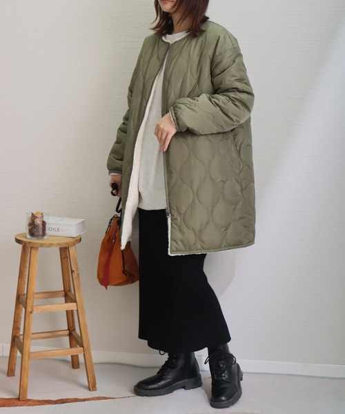 libelle more（リベル モア）の「中綿キルト×裏ボアリバーシブルコート（ノーカラーコート・レディース・ネイビー/アイボリー/グレイッシュベージュ/カーキ/ブラック・M/L）」の20枚目の写真