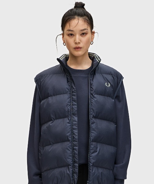 セール】Insulated Gilet／インサレーテッド中綿ジレ（ダウン