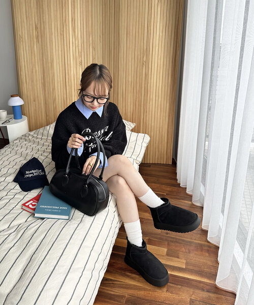 DISCOAT（ディスコート）の「【秋冬の足元をオシャレに♪】フェイクムートンブーツ《WEB限定カラーあり》（ブーツ・レディース・ブラック/キャメル/グレー・SMALL/MEDIUM/LARGE/X-LARGE）」の16枚目の写真