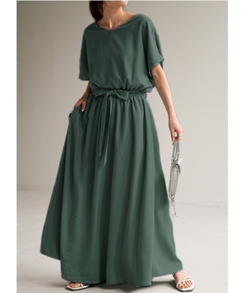 HUG.U(ハグユー)の「マキシ丈ワンピース<選べる2丈>(ワンピース・レディース・ベージュ/ネイビー/ライトグレー/グリーン/グレイッシュブルー/ブラック・M(レギュラー丈)/M(トール丈)/L(レギュラー丈)/L(トール丈))」の19枚目の写真