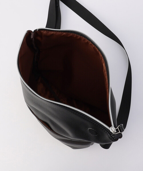 COMME　CA COMMUNE（コムサコミューン）の「バイカラー ショルダーバッグ（ショルダーバッグ・メンズ・ブラック×グリーン/チャコールグレー×ブラック/イエロー系その他/ブラック×ブルー・FREE）」の12枚目の写真