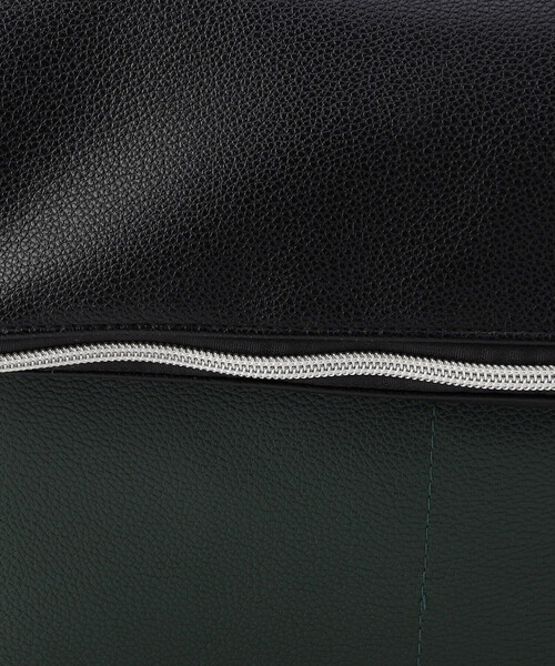 COMME　CA COMMUNE（コムサコミューン）の「バイカラー ショルダーバッグ（ショルダーバッグ・メンズ・ブラック×グリーン/チャコールグレー×ブラック/イエロー系その他/ブラック×ブルー・FREE）」の15枚目の写真