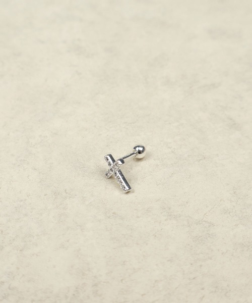 CEMONEMO(セモネモ)の「【金属アレルギー対応】 キュービック クロス ピアス(片耳用) / silver925(ピアス(片耳用)・レディース・シルバー/ゴールド・FREE)」の10枚目の写真