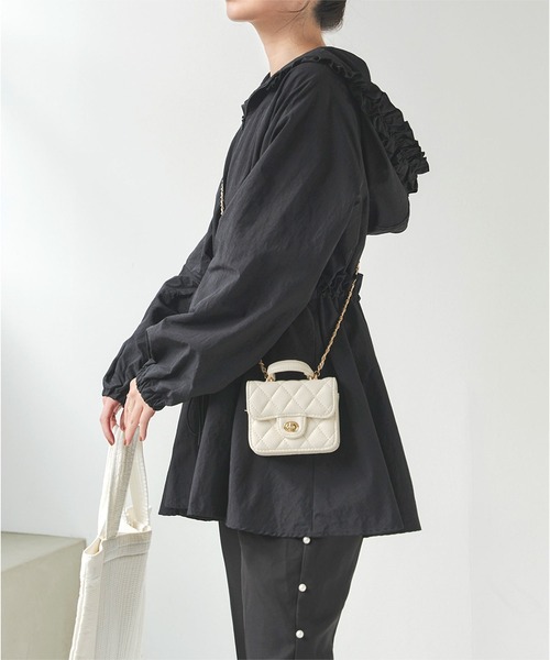 KOBE LETTUCE（コウベレタス）の「選べる2タイプ 撥水加工パッカブルマウンテンパーカー（パーカー・レディース・ブラック/ブラック系・M/M1）」の11枚目の写真