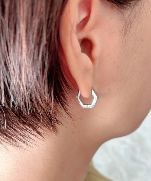 ciite'(シーテ)の「【 金属アレルギー対応 】 ペンタゴンピアス サージカルステンレス (両耳用)(ピアス(両耳用)・レディース・ピンクゴールド/ゴールド/シルバー・FREE)」の5枚目の写真