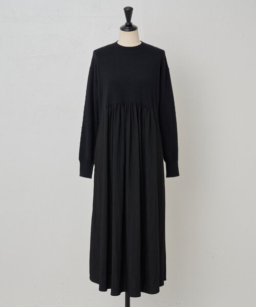 BEARDSLEY（ビアズリー）の「ドットニットコンビギャザーワンピース