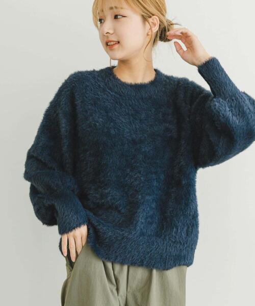 ITEMS URBANRESEARCH(アイテムズ アーバンリサーチ)の「シャギークルーネックニット(ニット/セーター・レディース・グリーン系その他/アイボリー/オレンジ/ネイビー・FREE)」の10枚目の写真