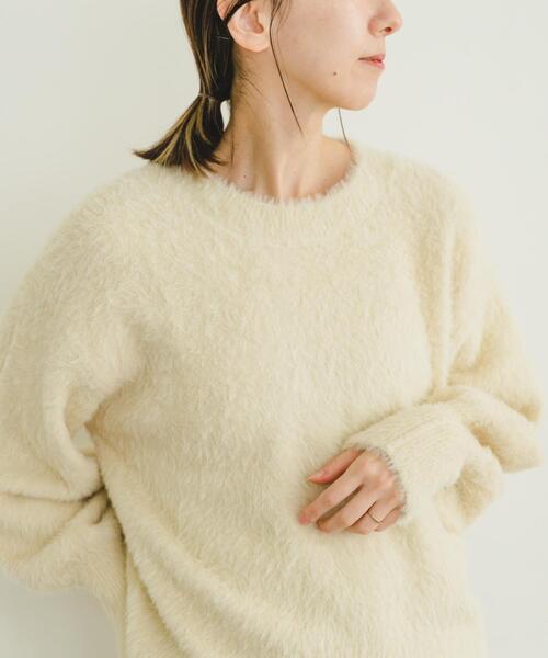 ITEMS URBANRESEARCH(アイテムズ アーバンリサーチ)の「シャギークルーネックニット(ニット/セーター・レディース・グリーン系その他/アイボリー/オレンジ/ネイビー・FREE)」の19枚目の写真