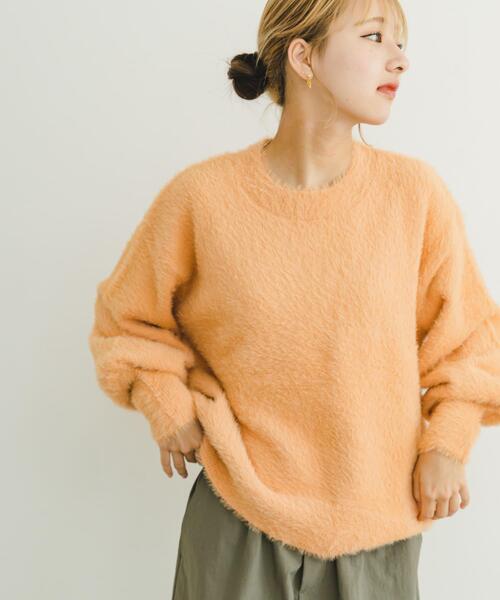 ITEMS URBANRESEARCH(アイテムズ アーバンリサーチ)の「シャギークルーネックニット(ニット/セーター・レディース・グリーン系その他/アイボリー/オレンジ/ネイビー・FREE)」の21枚目の写真