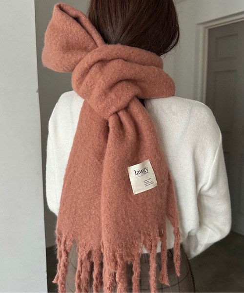 lawgy（ラウジー）の「bulky fluffy muffler / バルキーフラッフィーマフラー（マフラー・レディース・ピンク/イエロー/ベージュ/ブルーグレー/アイボリー・FREE）」の5枚目の写真